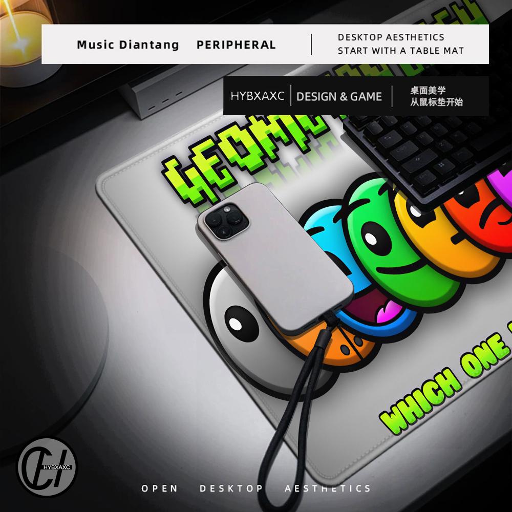 E-sports Cool Mouse Pad Geomet - Esports Gaming Cabinet ulasan dan harga